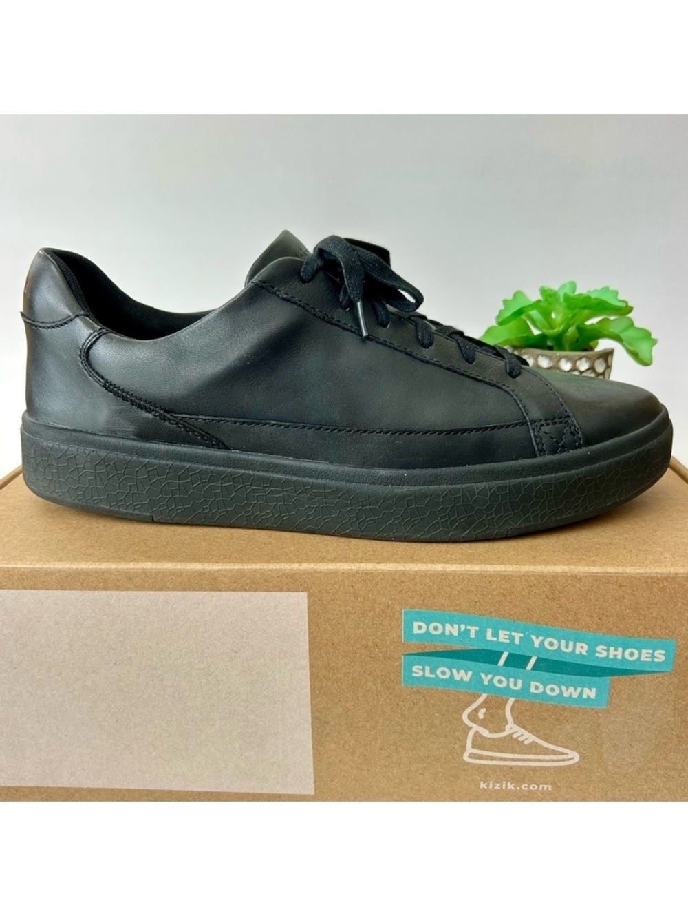 Kizik Vegas Black Leather Slip-On Lace-Up Sneakers Men's Size 11